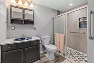 641 N 200 E, Valparaiso, IN 46383 - Photo 16