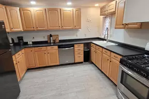 641 N 200 E, Valparaiso, IN 46383 - Photo 8