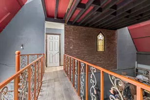 641 N 200 E, Valparaiso, IN 46383 - Photo 20