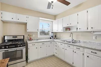 1110 W 72nd Circle, Merrillville, IN 46410 - Photo 14