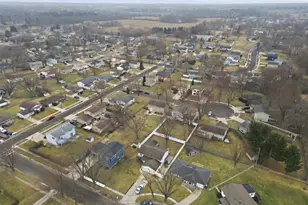 1110 W 72nd Cir, Merrillville, IN 46410 - Photo 28