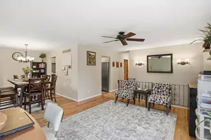 1110 W 72nd Cir, Merrillville, IN 46410 - Photo 10