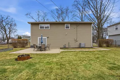 1110 W 72nd Circle, Merrillville, IN 46410 - Photo 26