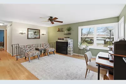 1110 W 72nd Circle, Merrillville, IN 46410 - Photo 8