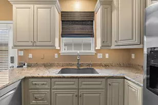 11828 Broadway, Crown Point, IN 46307 - Photo 16