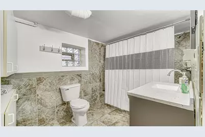 631 141st Street, Hammond, IN 46327 - Photo 16