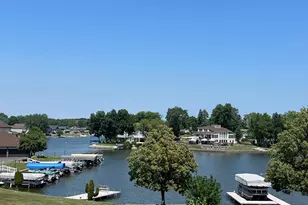 5065 Spinnaker Ln, Crown Point, IN 46307 - Photo 4