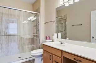 1318 Marigold Pl, Schererville, IN 46375 - Photo 10