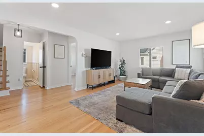 7344 Woodmar Avenue, Hammond, IN 46323 - Photo 2