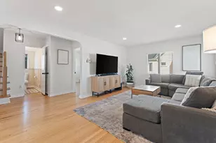 7344 Woodmar Ave, Hammond, IN 46323 - Photo 2