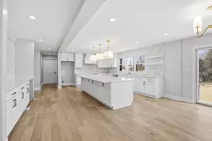 10043 Twin Creek Blvd, Munster, IN 46321 - Photo 6