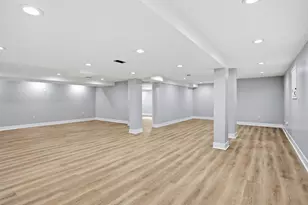 10043 Twin Creek Blvd, Munster, IN 46321 - Photo 40