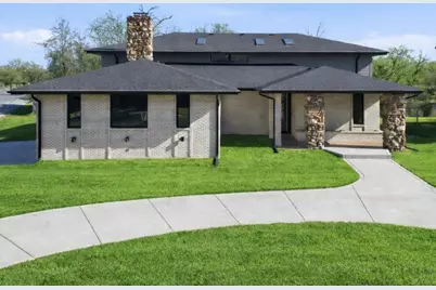 10043 Twin Creek Boulevard, Munster, IN 46321 - Photo 2