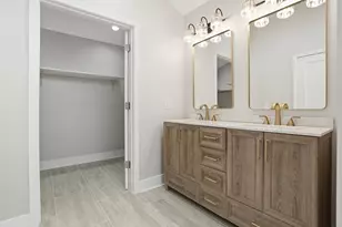 10043 Twin Creek Blvd, Munster, IN 46321 - Photo 30