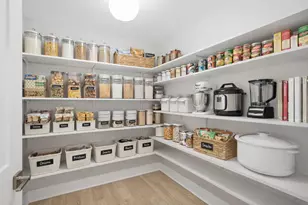 10043 Twin Creek Blvd, Munster, IN 46321 - Photo 18