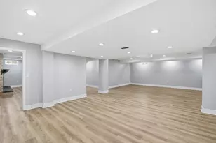 10043 Twin Creek Blvd, Munster, IN 46321 - Photo 38