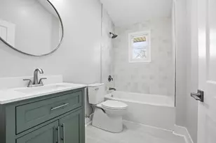 10043 Twin Creek Blvd, Munster, IN 46321 - Photo 34