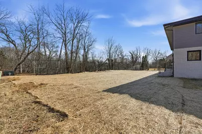 10043 Twin Creek Boulevard, Munster, IN 46321 - Photo 48