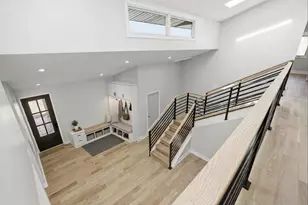 10043 Twin Creek Blvd, Munster, IN 46321 - Photo 24