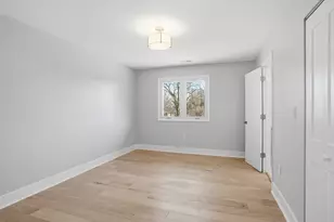 10043 Twin Creek Blvd, Munster, IN 46321 - Photo 32