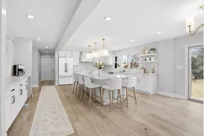 10043 Twin Creek Boulevard, Munster, IN 46321 - Photo 6