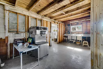 508 Us-421, Medaryville, IN 47957 - Photo 8