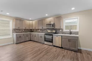 120 Grace St, Michigan City, IN 46360 - Photo 10