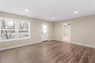 120 Grace St, Michigan City, IN 46360 - Photo 4