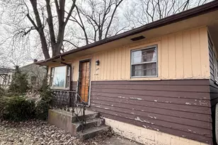 344 Gerry St, Gary, IN 46406 - Photo 2