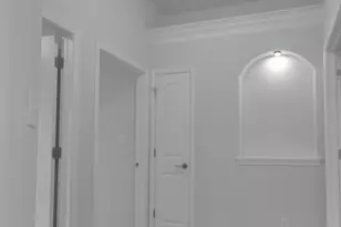 3008 W 82nd Pl, Merrillville, IN 46410 - Photo 8