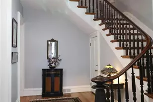 1114 Michigan Ave, La Porte, IN 46350 - Photo 2