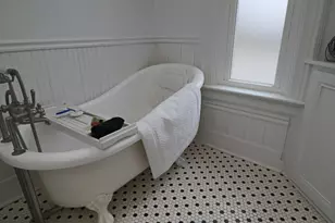 1114 Michigan Ave, La Porte, IN 46350 - Photo 6