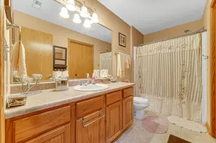 947 Oak Dr, Crown Point, IN 46307 - Photo 18