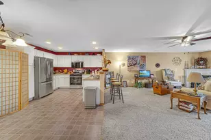 947 Oak Dr, Crown Point, IN 46307 - Photo 8