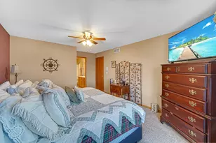 947 Oak Dr, Crown Point, IN 46307 - Photo 14