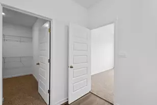 7602 W 106th Pl, Crown Point, IN 46307 - Photo 10