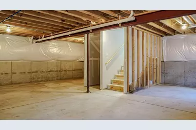 8241 Dylan Drive, Merrillville, IN 46410 - Photo 4