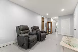 2800 E 73rd Ave, Merrillville, IN 46410 - Photo 16