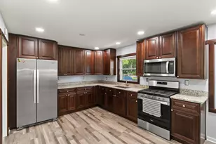 2800 E 73rd Ave, Merrillville, IN 46410 - Photo 8