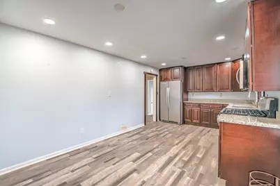 2800 E 73rd Avenue, Merrillville, IN 46410 - Photo 6