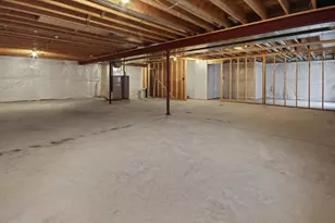 8309 Dylan Dr, Merrillville, IN 46410 - Photo 22