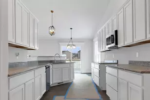 8309 Dylan Dr, Merrillville, IN 46410 - Photo 10