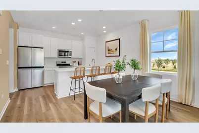 10907 Remington Place, Saint John, IN 46373 - Photo 2