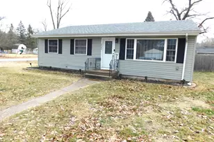 2347 Sloan St, Portage, IN 46368 - Photo 2