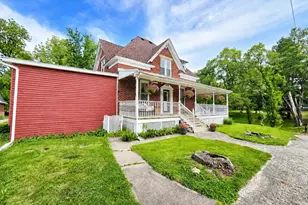 1201 Lincoln St, Lowell, IN 46356 - Photo 1