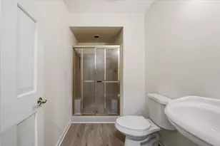 4202 Brentwood Dr, Valparaiso, IN 46383 - Photo 48