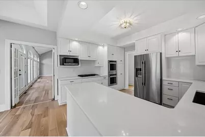 4202 Brentwood Drive, Valparaiso, IN 46383 - Photo 12