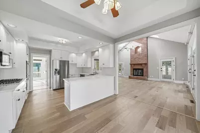 4202 Brentwood Drive, Valparaiso, IN 46383 - Photo 14