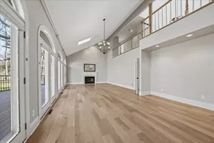 4202 Brentwood Dr, Valparaiso, IN 46383 - Photo 16