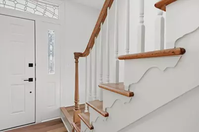 4202 Brentwood Drive, Valparaiso, IN 46383 - Photo 6